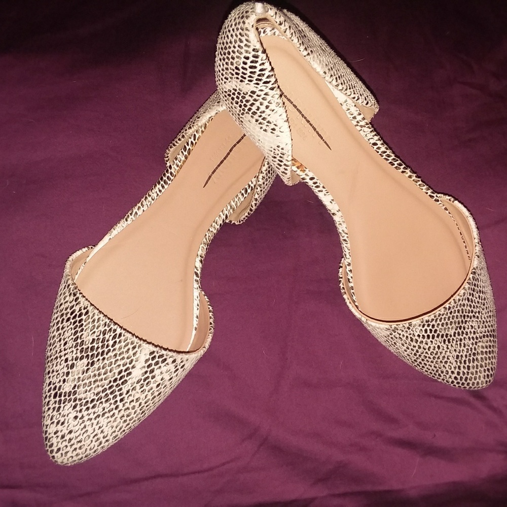Old Navy flats